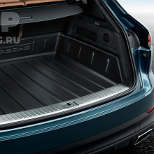 коврик в багажник с большими боковыми бортиками для Porsche Cayenne E3 с 2018 года выпуска.