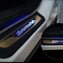 Накладки на пороги с подсветкой Led Premium - 4 шт., тюнинг Hyundai Santa Fe DM, от компании Change UP.