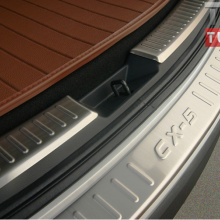 Протектор внешнего порога багажника для Мазды Цикс 5 - нержавеющая сталь, с надписью CX-5. 