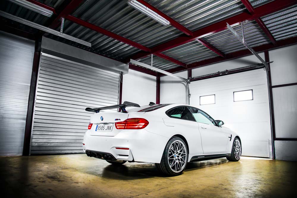 BMW выпустил 2016 M4 CS – только для Испании