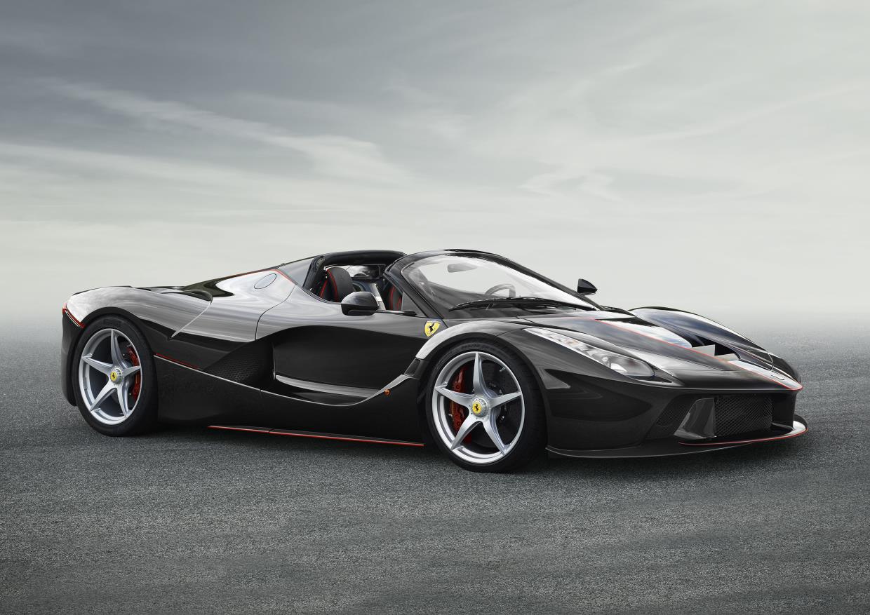 Ferrari показал LaFerrari Spider