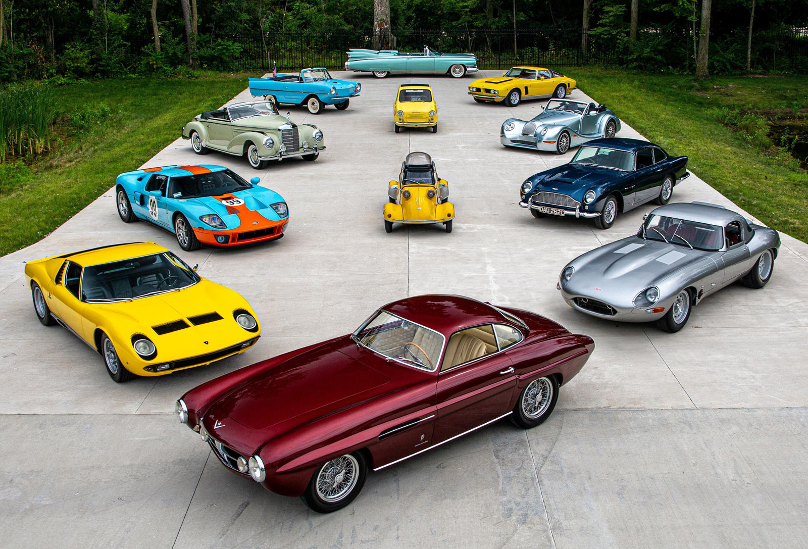 Из коллекции более восьми автомобилей было продано за более чем 1 млн долларов. Одним из звездных автомобилей аукциона был чрезвычайно редкий Ferrari 225 S Berlinetta 1952 года от Vignale, проданный за 2 810 000 долларов. Будучи пятой из 21 построенн