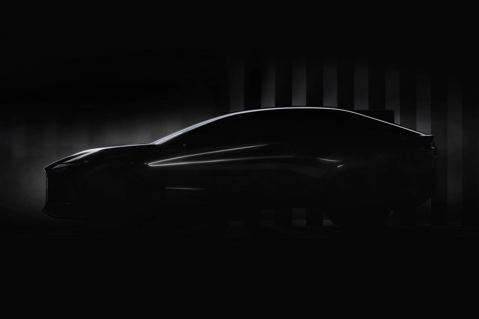Вместе с изображениями мы получаем следующие слова: «Lexus представит свое видение будущего, а также новую концепцию, которая символизирует его намерения на будущее и знаменует начало следующего поколения». На самом деле это почти ничего не говорит н