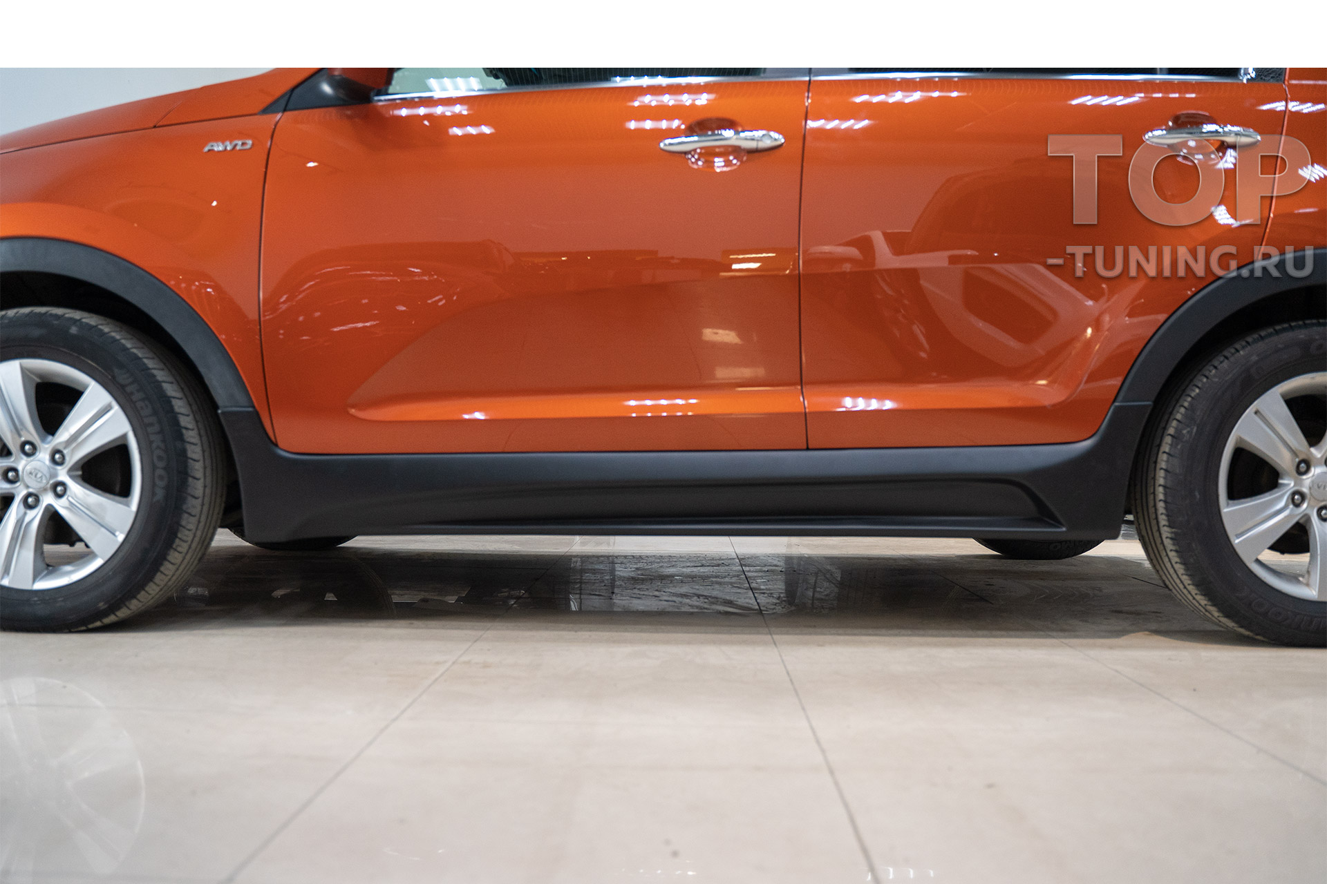 Накладки на пороги для Kia Sportage 3 – пример установки и обзор готовой работы Топ Тюнинг