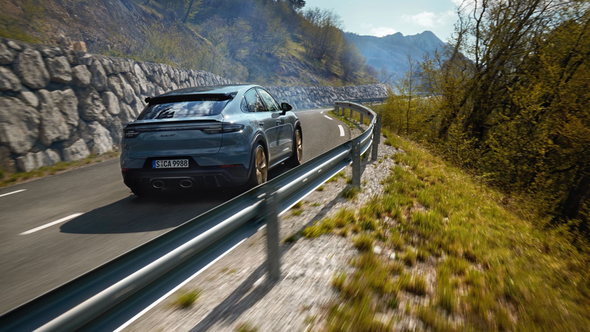Новый полностью электрический внедорожник Porsche будет ориентирован на роскошь