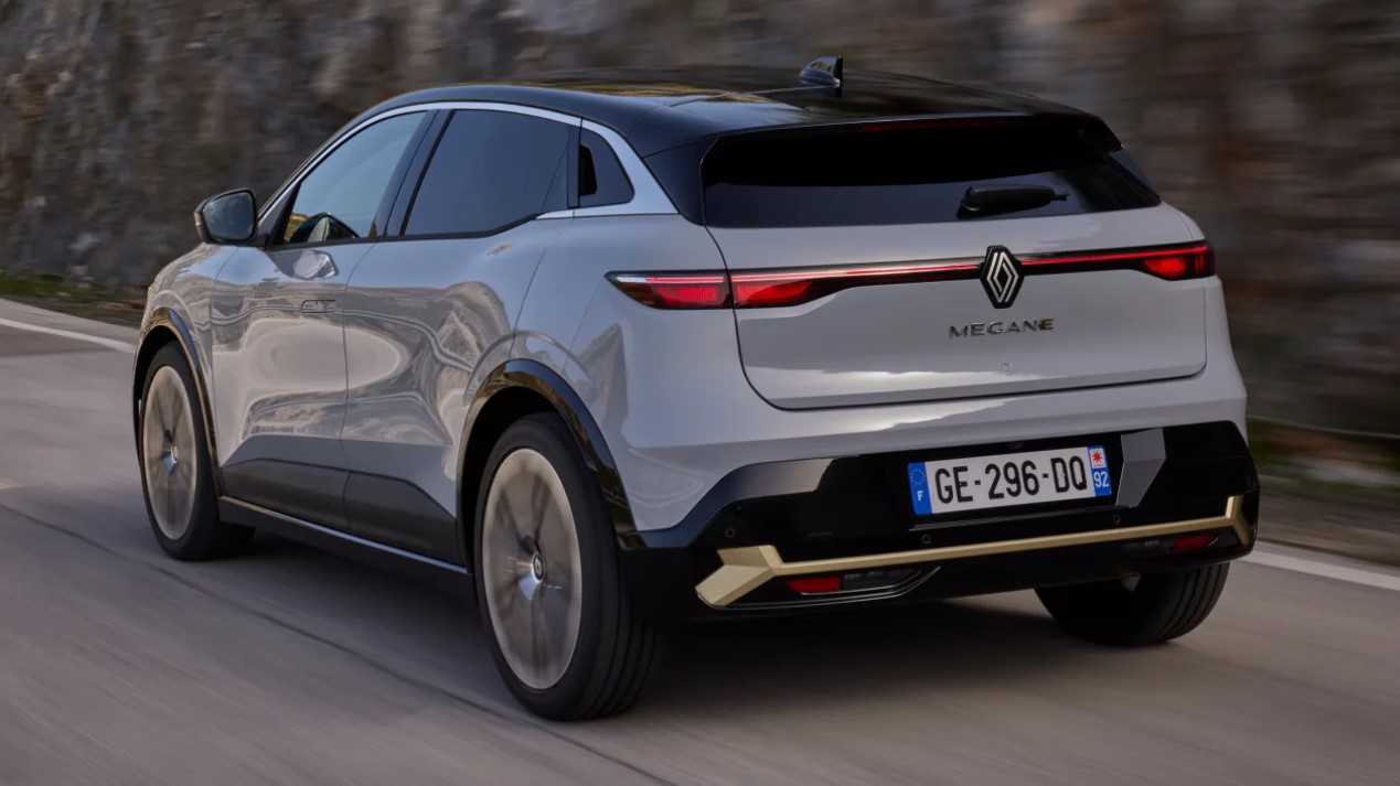 Renault Megane E-Tech Iconic 2023 года станет новым флагманом