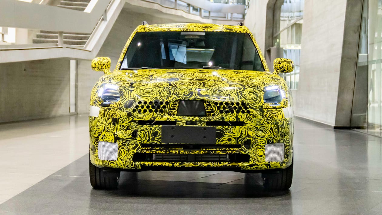 Производство нового MINI Countryman начнется в этом году на заводе BMW в Лейпциге, а полностью электрическая версия впервые появится в модельном ряду.
