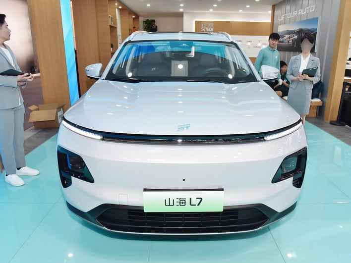 Chery Jetour Shanhai L7 дебютировал на Пекинском автосалоне 2024 года