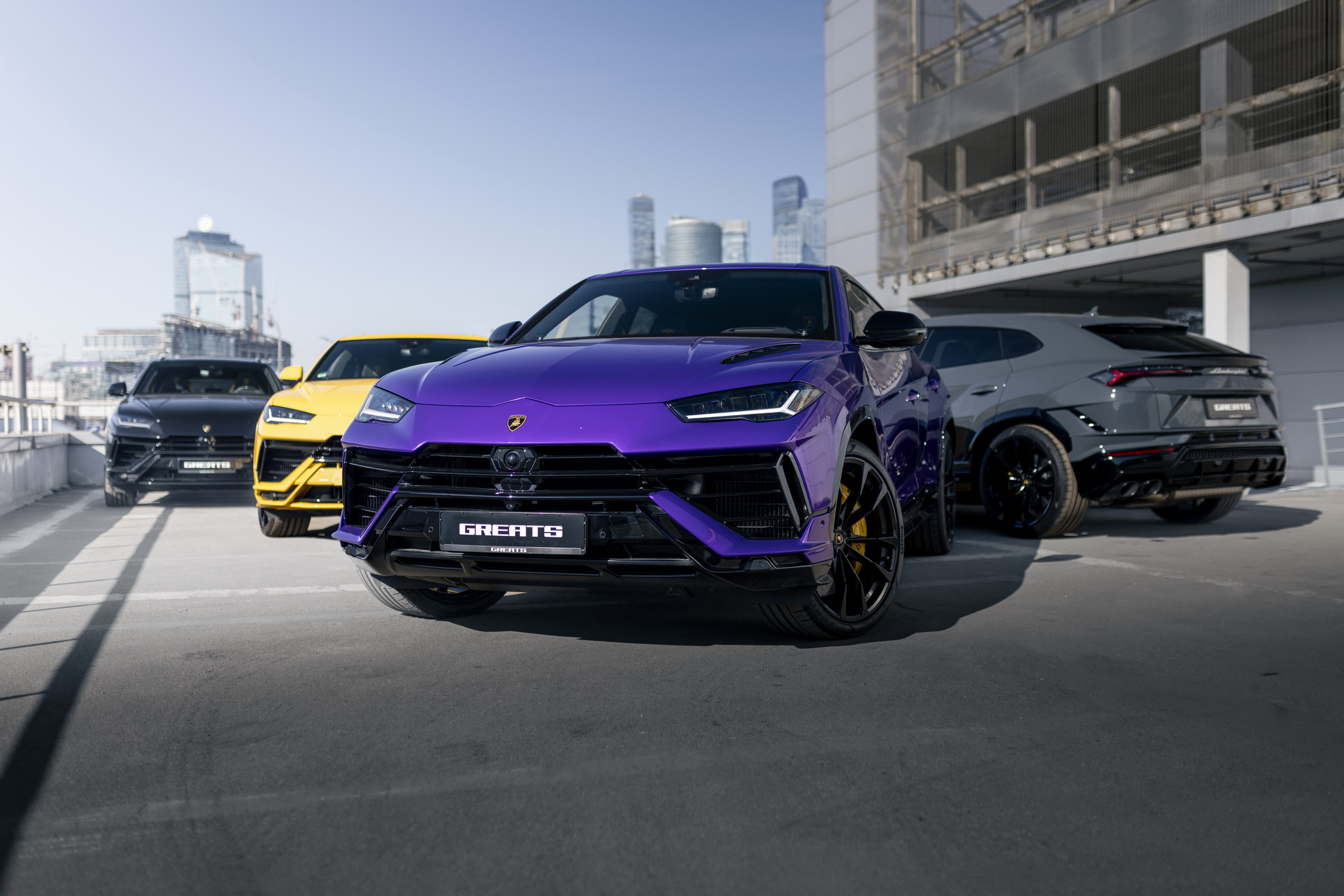 Генеральный директор компании Стефан Винкельманн ещё ранее отмечал в беседе с Auto Express: «Наши клиенты сегодня не рассматривают электромобили как альтернативу. Мы могли бы создать электромобиль, но считаю, что это неподходящее предложение для Lamb