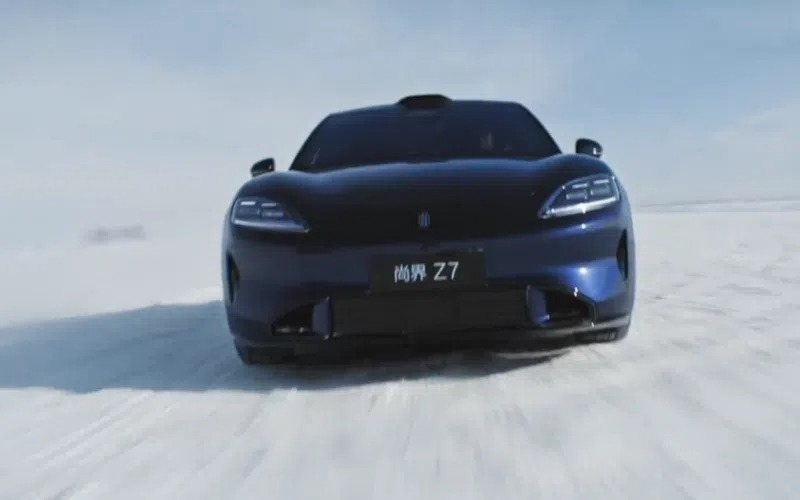 Saic Z7 показан в дебютных видеороликах Saic Z7 показан в дебютных видеороликах