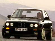 
                      BMW 3 серия
            E30 [рестайлинг]            купе
                                  