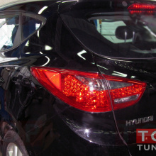 1143 Задние тюнинг-фонари Cayenne Style Red на Hyundai ix35