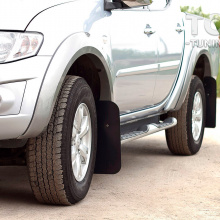 Брызговики (широкие) с выносом 50мм для Mitsubishi L200 4