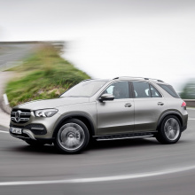 Доводчики дверей для Mercedes-Benz GLE W167 / C167