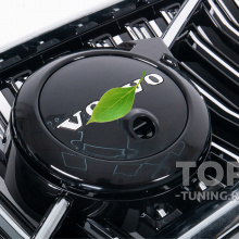 12571 Черная эмблема в решетку для Volvo SPA (камера по центру) — дорестайлинг/рестайлинг