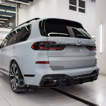 Карбоновый молдинг на крышку багажника для BMW X7 G07 (LCI)