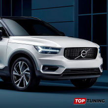 Черная решетка радиатора R-Design для Volvo XC40 (2017-2022)
