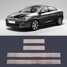 Серебристые накладки из нержавеющий стали на пороги Renault Fluence (2010+)