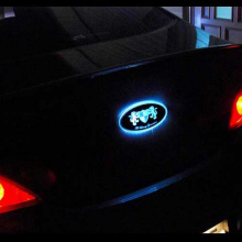Эмблемы со светодиодной подсветкой от компании ArtX.