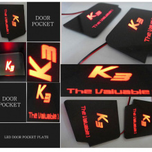 Тюнинг салона - вставка в дверные карманы со светящимся логотипом - комплект 4 штуки - от компании Sense Light.