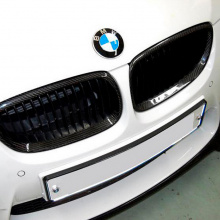 Ноздри решетки радиатора He Art Carbon на BMW 3 E92