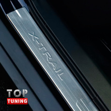 Накладки на внешние пороги TECH Design на Nissan X-Trail T32