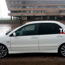 Накладки на пороги Штатные на Mitsubishi Lancer 9 (IX)