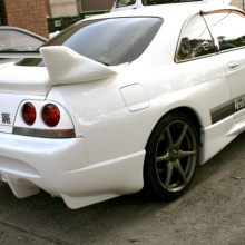 664 Сполер Veil Side на Nissan Skyline R33