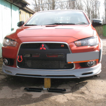 Центральная вставка юбки Zodiak на Mitsubishi Lancer 10 (X)