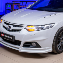 Юбка на передний бампер Modulo на Honda Accord 8