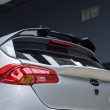 Верхний спойлер Advance на Kia Ceed 2 (Хетчбэк)