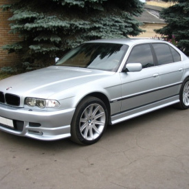 Пороги - Обвес Seidl на BMW 7 E38