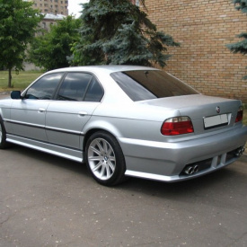 Пороги - Обвес Seidl на BMW 7 E38