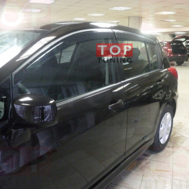 Дефлектор окон на Nissan Tiida