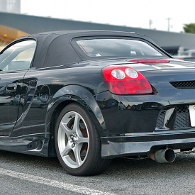 Задняя юбка TRD на Toyota MR-S new