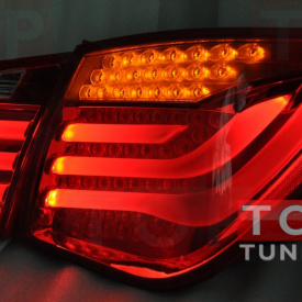 Задние тюнинг-фонари BMW GT Style Red на Chevrolet Cruze 2