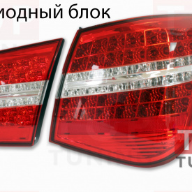 Задние тюнинг-фонари Mercedes Style Red II на Chevrolet Cruze 2