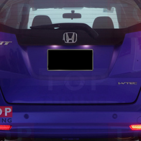 Светодиодные вставки в задний бампер RedV1 на Honda Jazz