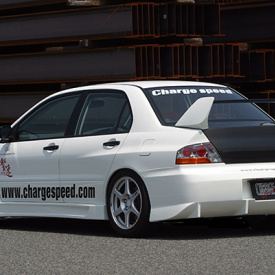 Крылья с жабрами и расширением ChargeSpeed на Mitsubishi Lancer Evolution 7,8,9 (VII, VIII, IX)