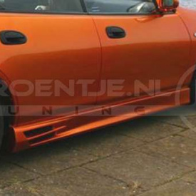 Пороги - Обвес NTC на Mazda 323F BA