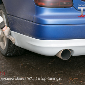 Накладка на задний бампер WALD на Lexus GS 2