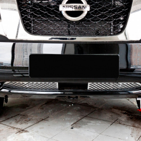 Решетки в бампер Premium на Nissan Patrol Y62