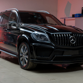 Передний бампер Renegade для Mercedes GL X166 