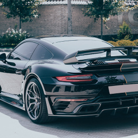 Декоративная вставка заднего бампера Venom для Porsche 911 (991)