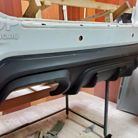 Диффузор заднего бампера Grand Cherokee WK2 не SRT под двуствольный выхлоп