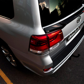 Задний бампер GR-Sport на Toyota Land Cruiser 200