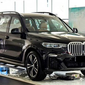 Выдвижные пороги-ступени RRS для BMW X7 G07
