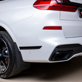 Эластичные брызговики для BMW X7 G07 M-Sport