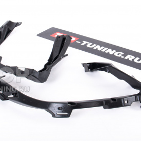 Правый кронштейн насадки глушителя RS для Skoda Kodiaq