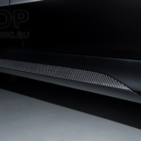 Карбоновые накладки Larte Design на пороги Mercedes GLE 
